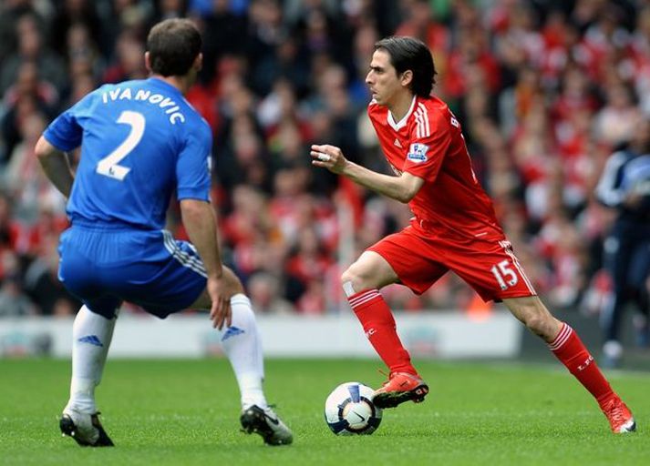 Yossi Benayon í leik með Liverpool.