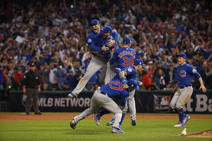 Gleði leikmanna Chicago Cubs eftir oddaleikinn var fölskvalaus.