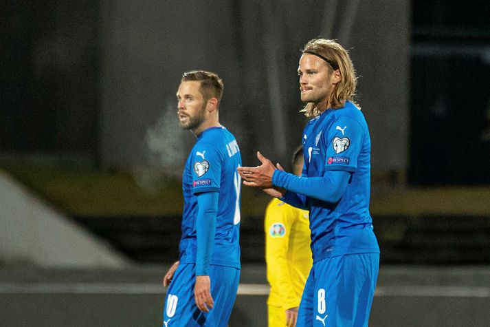 Birkir Bjarnason verður fyrirliði Íslands gegn Belgíu á morgun.