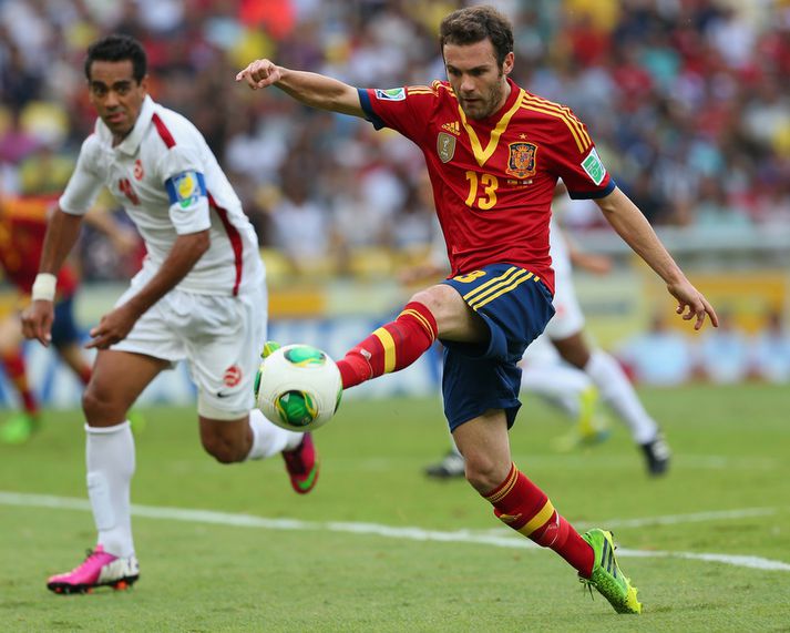 Juan Mata í leiknum gegn Tahítí