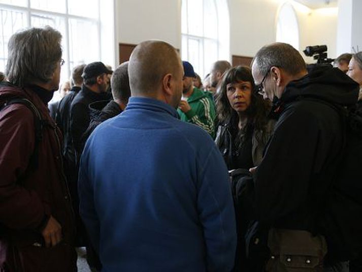 Frá þingfestingu málsins