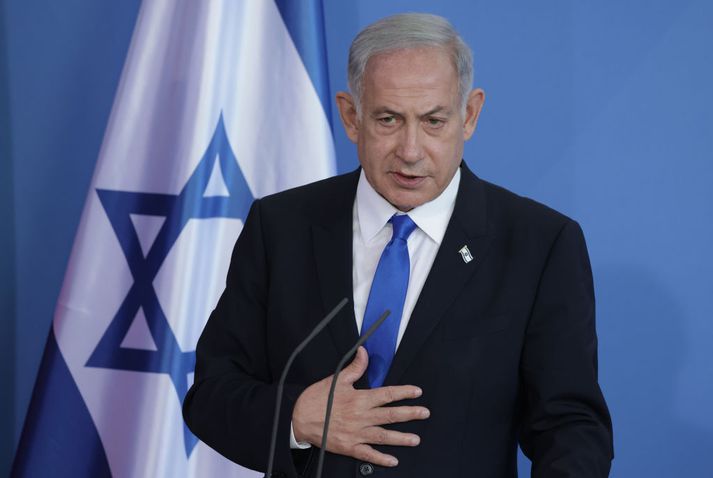 Benjamin Netanyahu fundar með Donald Trump á morgun.