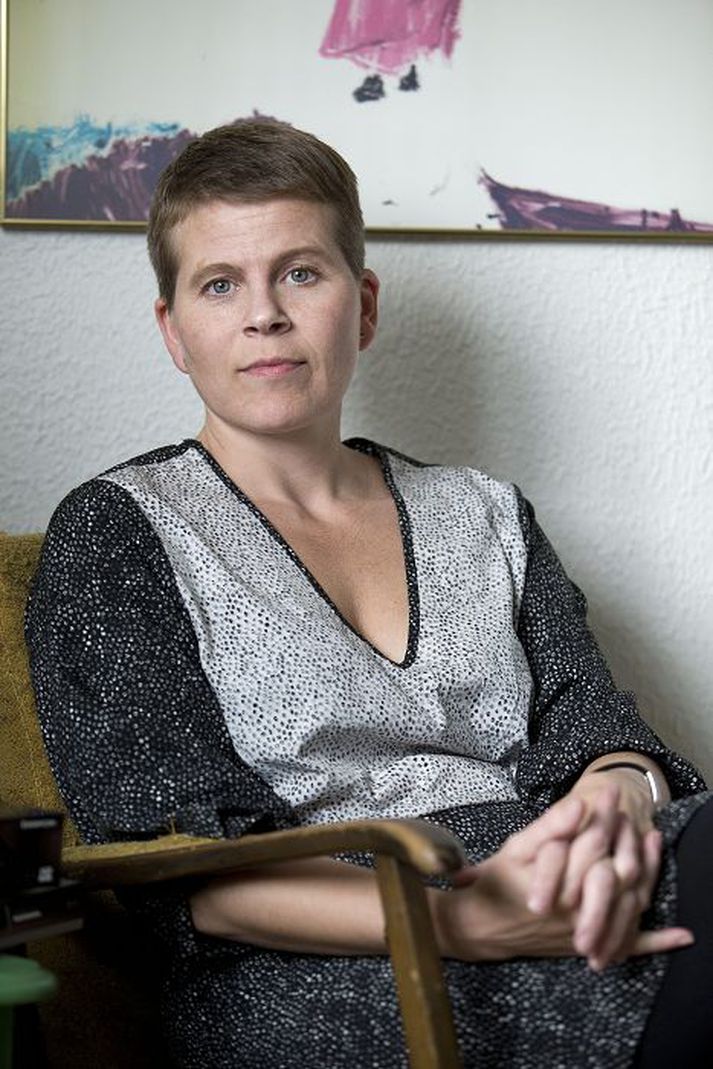 Heiðrún Ólafsdóttir. "Ég gæti verið konan sem verður fyrir ofbeldi af hendi maka síns, ég gæti verið barnið sem varð vitni að ofbeldinu eða ég gæti verið vinkona einhverrar sem hefur þessa reynslu.” 
