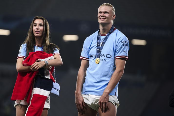 Erling Haaland og kærasta hans Isabel Haugseng Johansen.