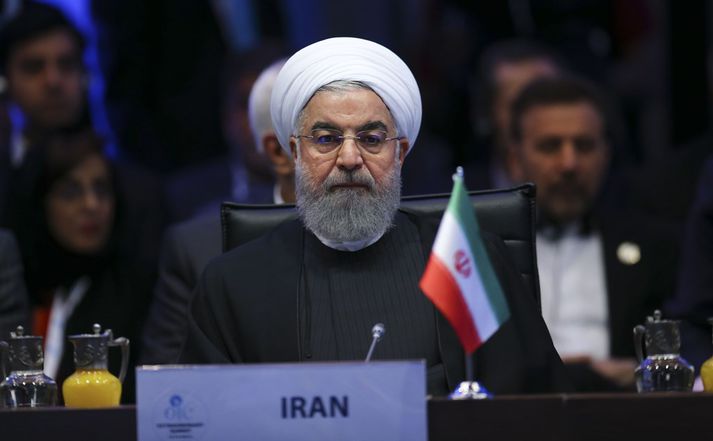 Mótmælendur kenna Hassan Rouhani, forseta Íran, um slæmt ástand efnahagsins þar í landi.