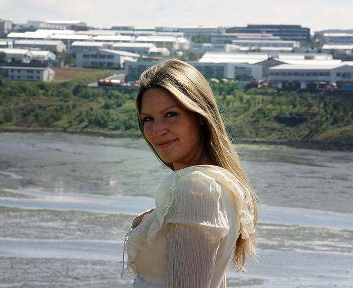 Elísabet segir innblásturinn vera skóhlífar sem herramenn notuðu í upphafi 19. aldar.