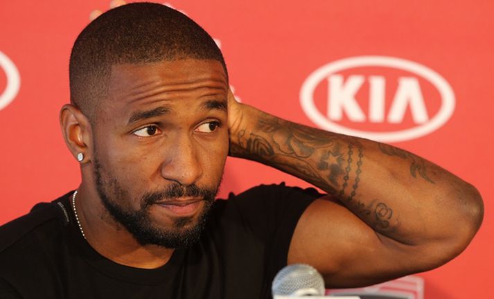 Defoe leikur undir stjórn síns gamla samherja, Gus Poyet, hjá Sunderland.