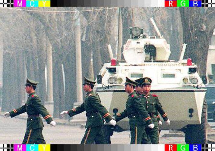 Kínverskir hermenn í Peking.