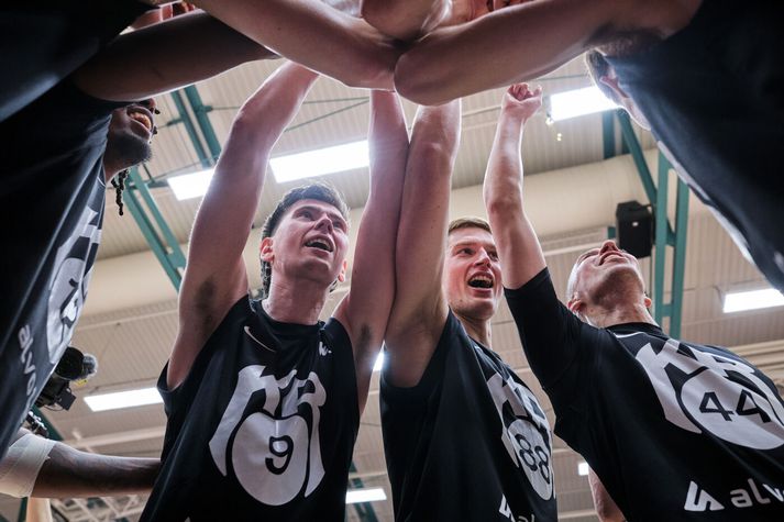 KR-ingar fögnuðu sigri.