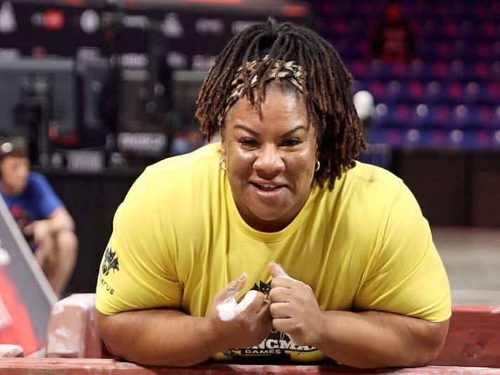 Andrea Thompson er sterkasta kona heims, í annað sinn á ferlinum.