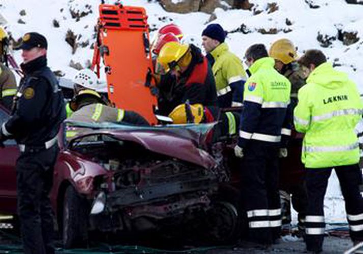 Slysið var rétt fyrir klukkan tíu í morgun á Breiðholtsbrautinni við Víðidal. 