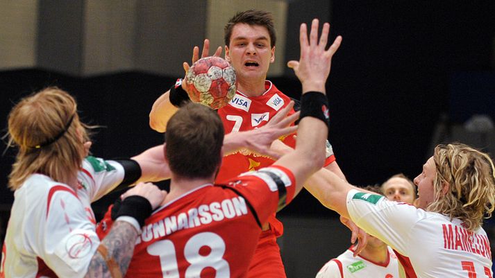 Arnór Atlason skoraði fimm mörk í dag.