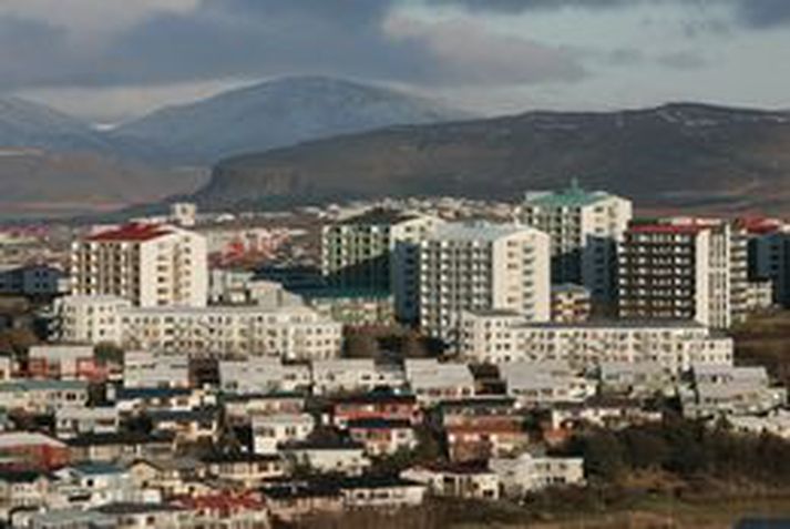 Vextir Kaupþings lækka á mánudaginn.