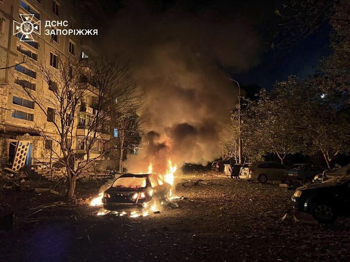 Rússar skutu á heimili fólks í Zaporizhia héraðinu í nótt.