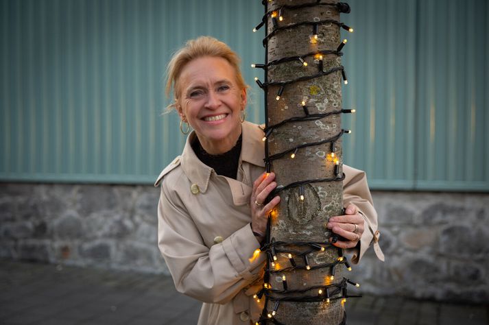 Þorgerður Katrín Gunnarsdóttir, utanríkisráðherra og formaður Viðreisnar, finnst gott að eiga stund með sjálfri sér áður en dagurinn fer af stað, skellir þá oft í vél en fær sér líka kaffi og rennir yfir fréttamiðlana. Eiginmaðurinn á von á sérstaklega flottri jólagjöf þetta árið.