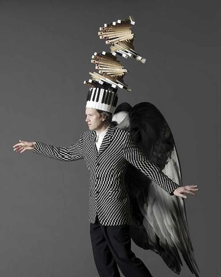 Breski píanistinn Django Bates verður gestur á Jazzhátíð Reykjavíkur í ágúst.