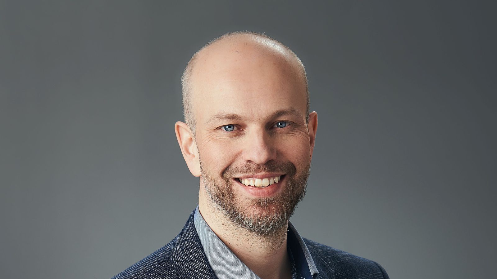 Ein eða tvær ak­reinar, þar liggur efinn