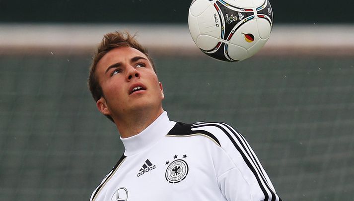 Mario Götze verður 20 ára á morgun og er yngstur í þýska liðinu.