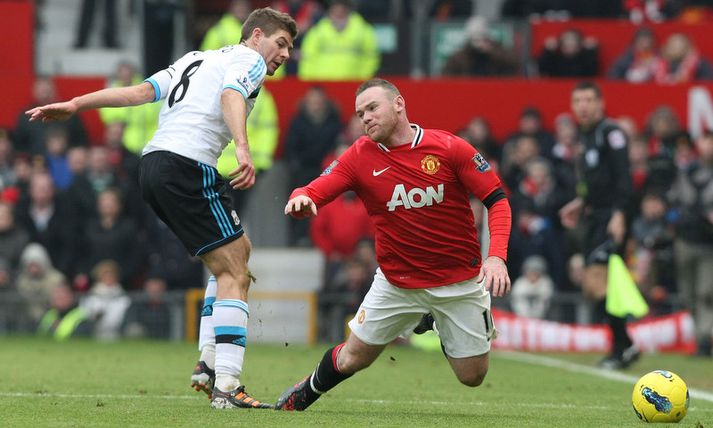 Rooney og Gerrard í leiknum í gær.