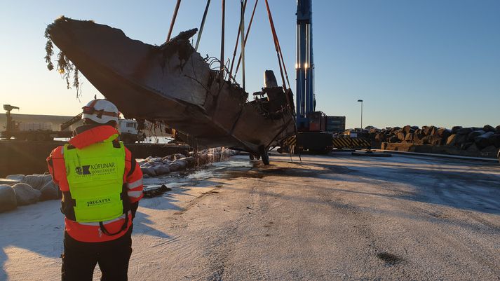 Gulltoppur GK2931 var sjötíu brúttótonn, 21,5 metra langur og 4,69 metra breiður