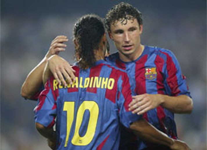 Mark Van Bommel náði aldrei að festa sig í sessi með Barcelona og er nú ætlað að fylla skarð Michael Ballack í Munchen