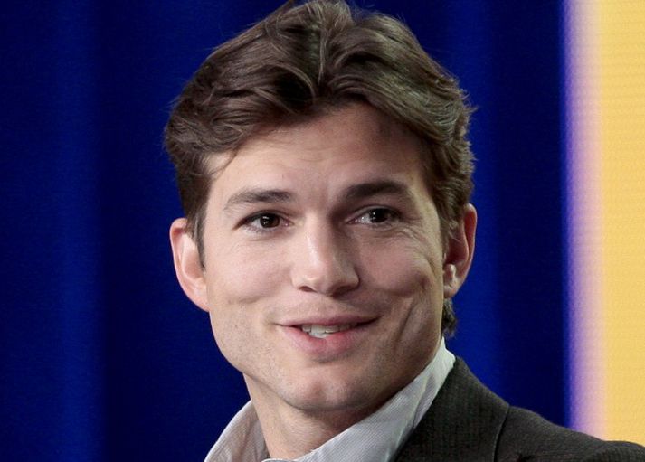 Kutcher mun vafalaust taka sig vel út í rúllukragapeysunni.