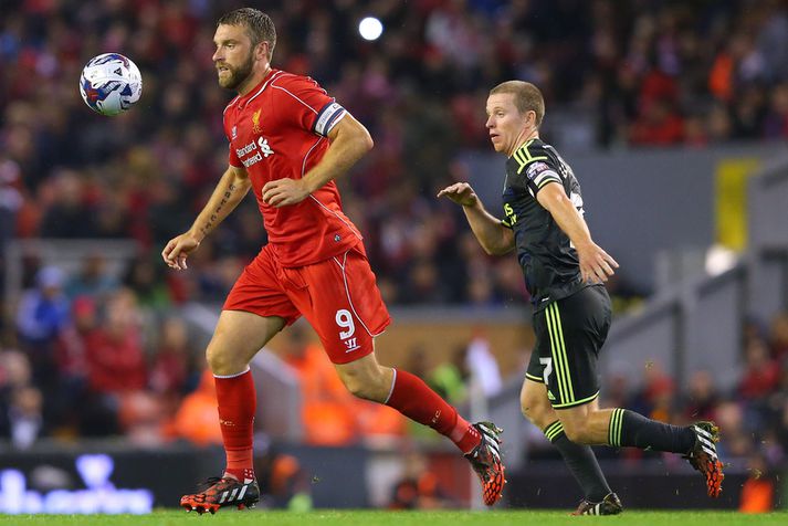 Rickie Lambert fékk bandið en átti ekki góðan leik.
