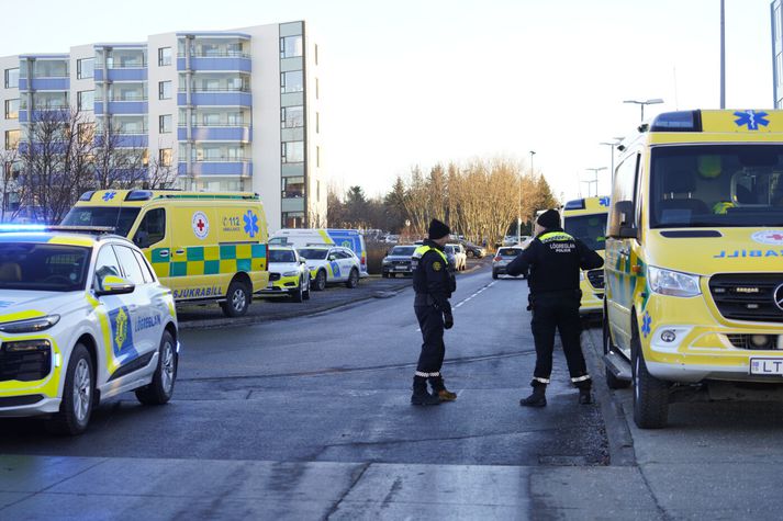 Öllum heimilismönnum var komið út af reykfylltum göngunum á innan við fjórum mínútum.