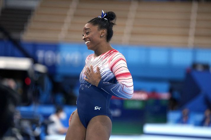 Simone Biles var mjög fegin eftir að hún kláraði æfingarnar sínar.