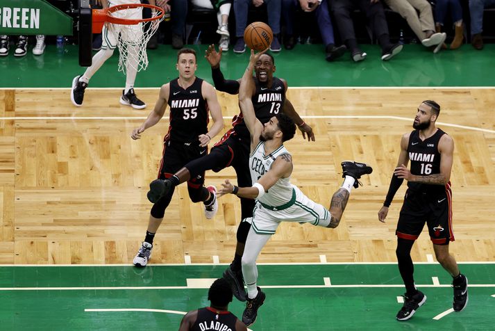 Jayson Tatum gaf tóninn fyrir Boston Celtics gegn Miami Heat.