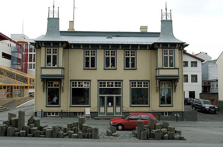 Einungis tuttugu og fimm prósent af tekjum Alþjóðahússins koma frá ríki og sveitarfélögum.
