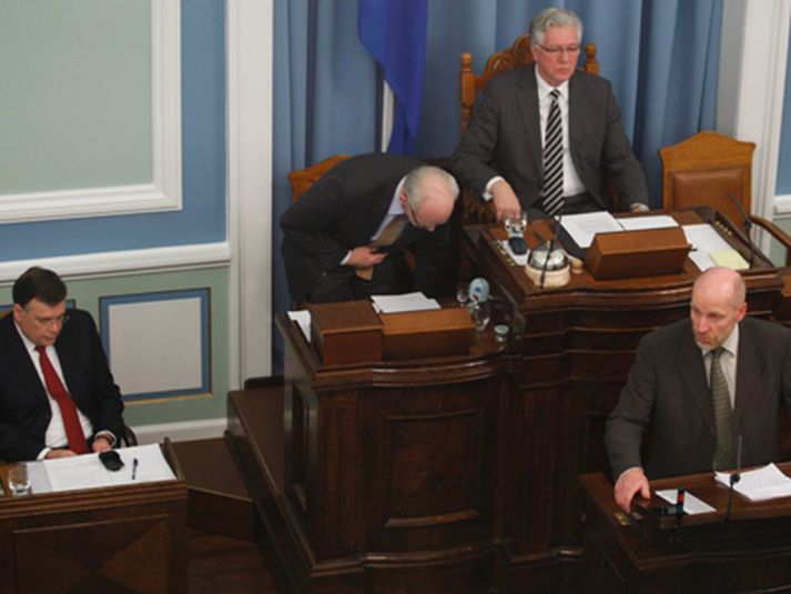 Steingrímur J. Sigfússon, formaður VG, í ræðustól áðan.