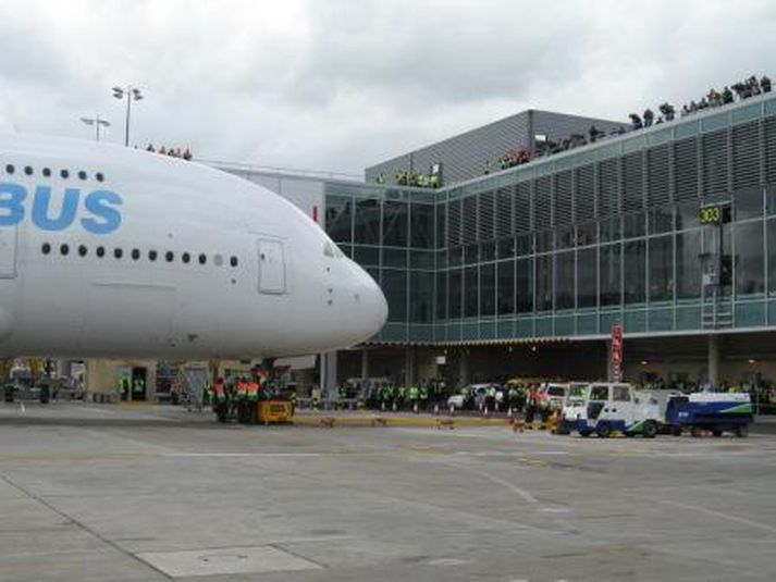 Frá Heathrow-flugvelli.