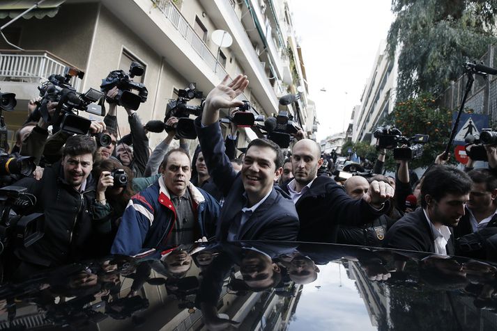 Alexis Tsipras eftir að hafa greitt atkvæði.