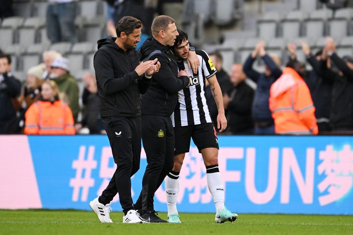 Eddie Howe býst við því að geta notað Sandro Tonali á morgun.