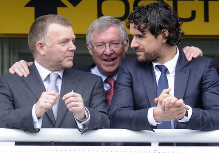 Alex Ferguson með ónefndum starfsfélaga sínum hjá Manchester United sem og Owen Hargreaves á hestaveðreiðum í dag.