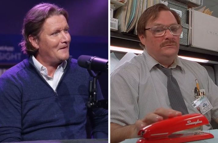 Jón Þorgrímur Stefánsson og Milton, úr Office Space, með rauða heftarann sinn.