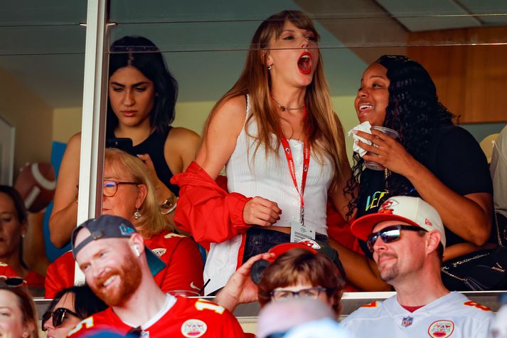 Það hefur varla farið framhjá neinum að Taylor Swift hefur mætt á síðustu tvo leiki Kansas City Chiefs.