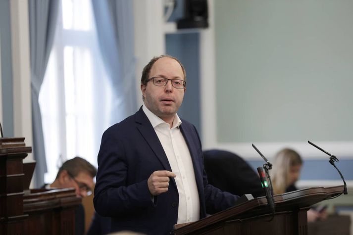 Smári  McCarthy, þingmaður Pírata, var málhefjandi sérstakrar umræðu um spillingu á Alþingi í dag.
