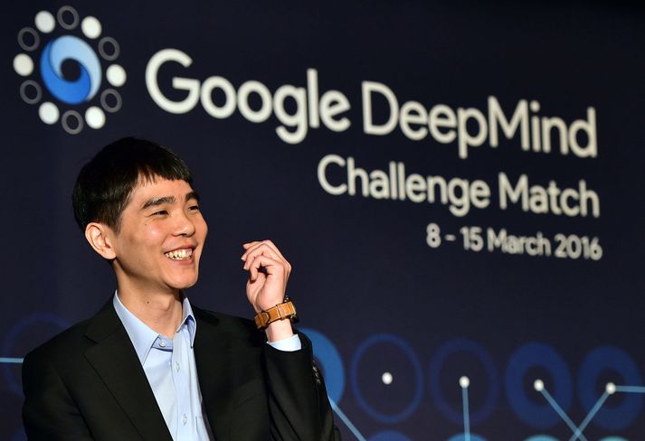 Frá því er Lee Sedol keppti við AlphaGo í Go.