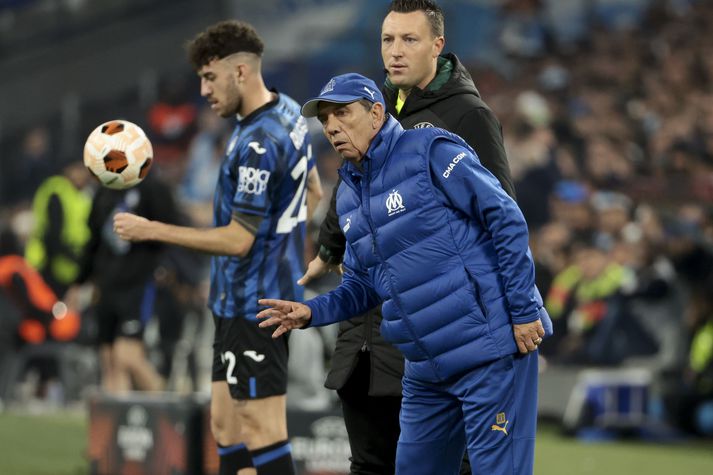 Jean-Louis Gasset sést hér í starfi sínu sem þjálfari Olympique de Marseille en þessi var tekin í undanúrslitaleik í Evrópudeildinni 2024.