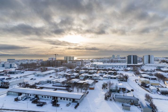 Skemmtistaðurinn Útgerðin stendur við Stillholt á Akranesi.