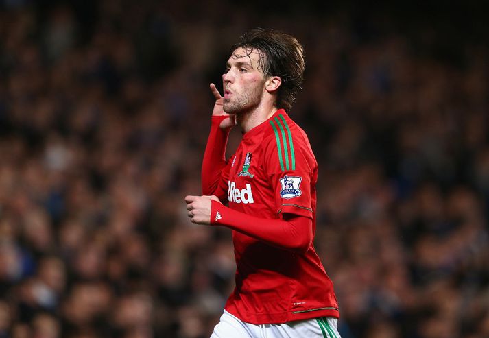 Michu fagnar marki sínu í kvöld.