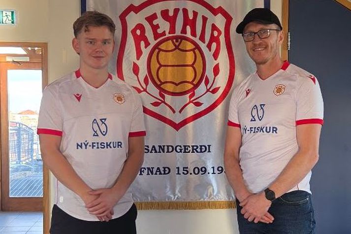 Tommy Fredsgaard Nielsen og Arnór Siggeirsson munu starfa saman í nýju þjálfarateymi Reynismanna.