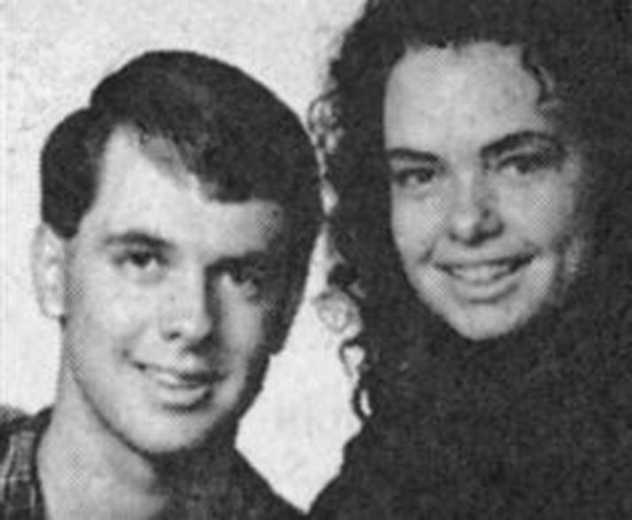 Árásarmaðurinn Charles C. Roberts ásamt tilvonandi konu sinni Marie, við trúlofun þeirra árið 1996.