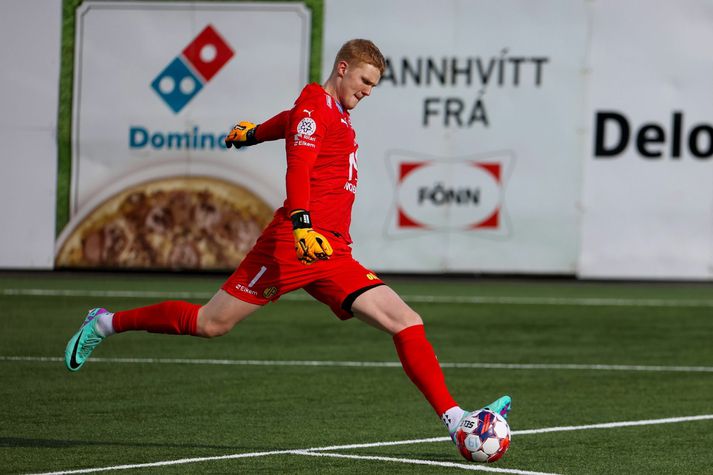 Árni Marinó Einarsson hefur leikið vel fyrir ÍA í sumar.