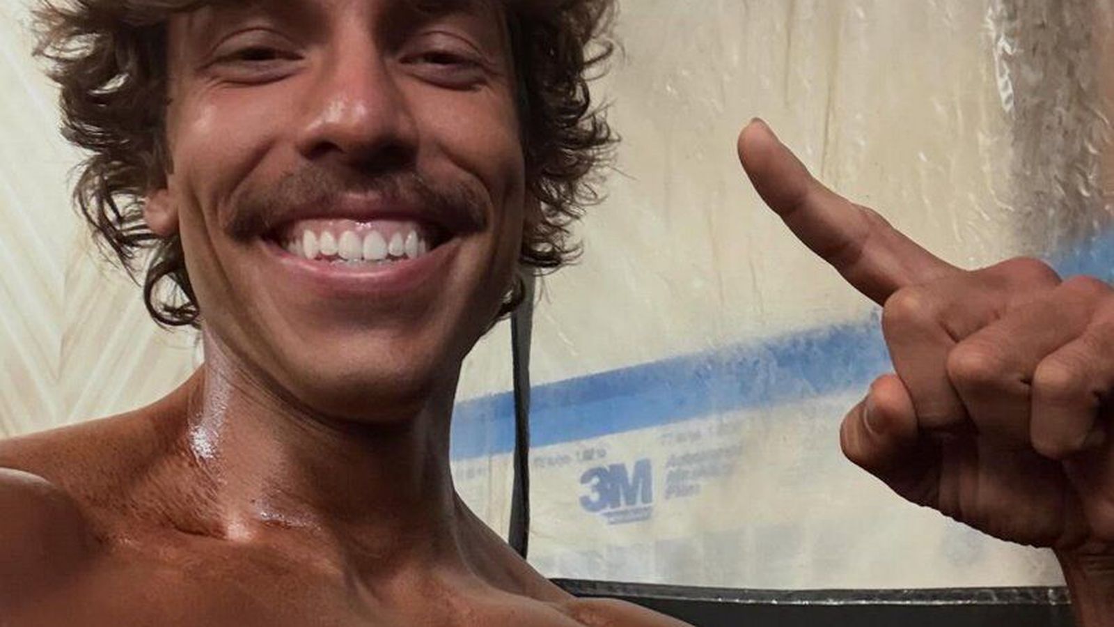 Sonur Schwarzenegger vann fyrstu keppnina sína