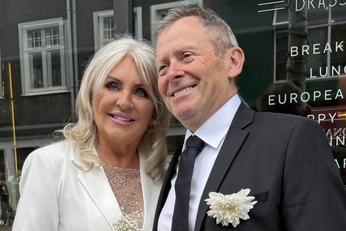 Linda kynntist ástinni á Spáni fyrir þremur árum og er í skýjunum með fundinn.