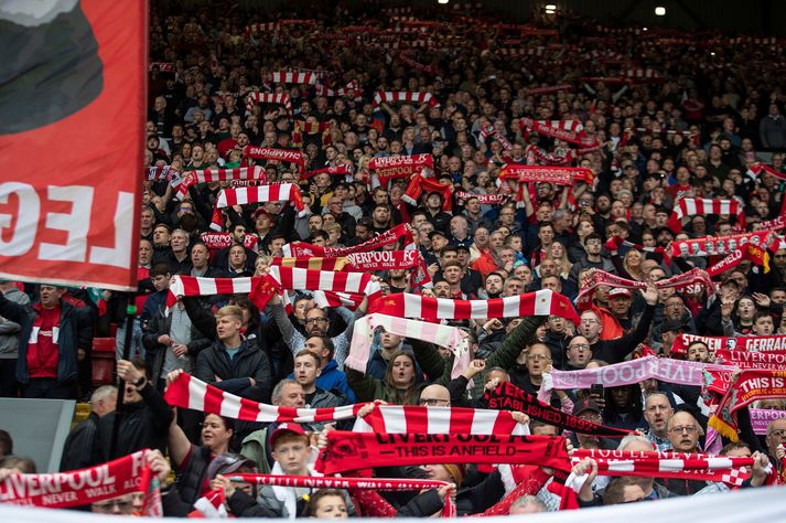Ótengd mynd, áhorfendur á Anfield, heimavelli Liverpool, þar sem atvikið átti sér stað. 