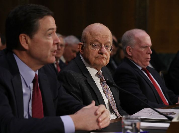 Comey (t.v.), Clapper (f.m.) og Brennan (t.h.) fóru fyrir löggæslu og leyniþjónustu í tíð Baracks Obama, fyrrverandi Bandaríkjaforseta.